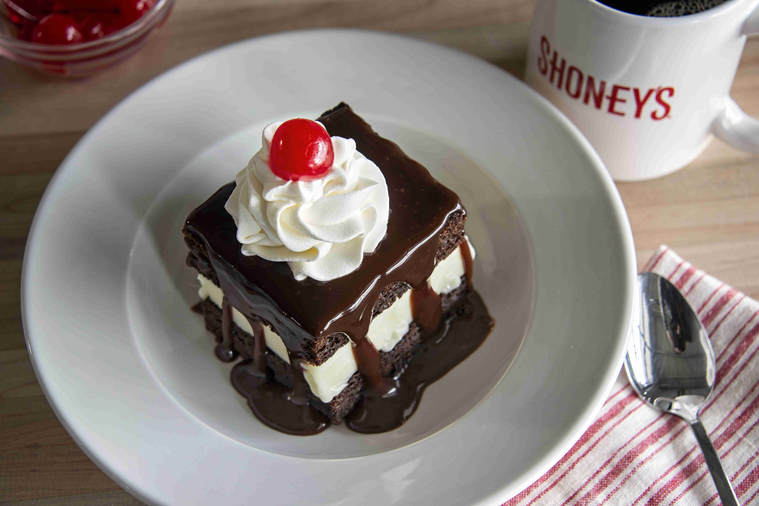 Shoney's® World Famous Hot Fudge Cake